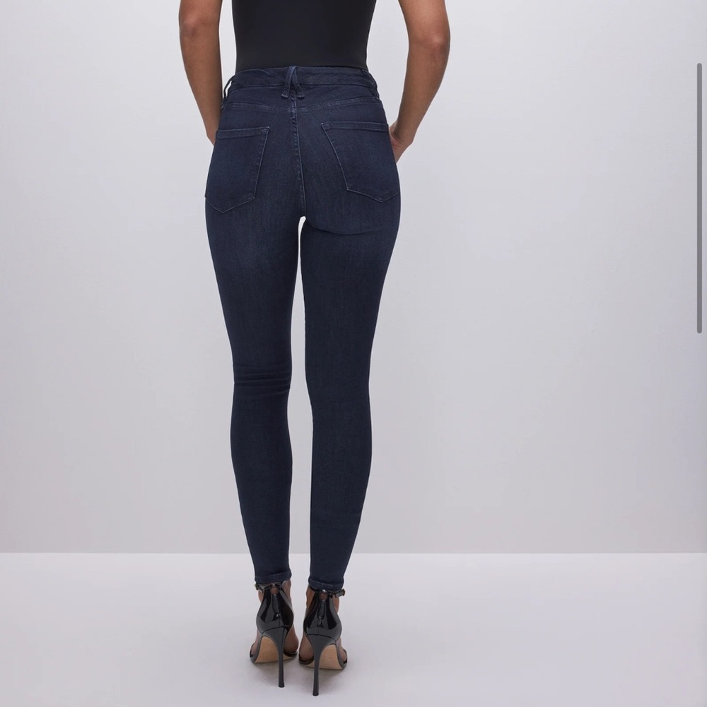 Good American Good Legs Straight Dark Denim Jeans - Picture 3 of 11